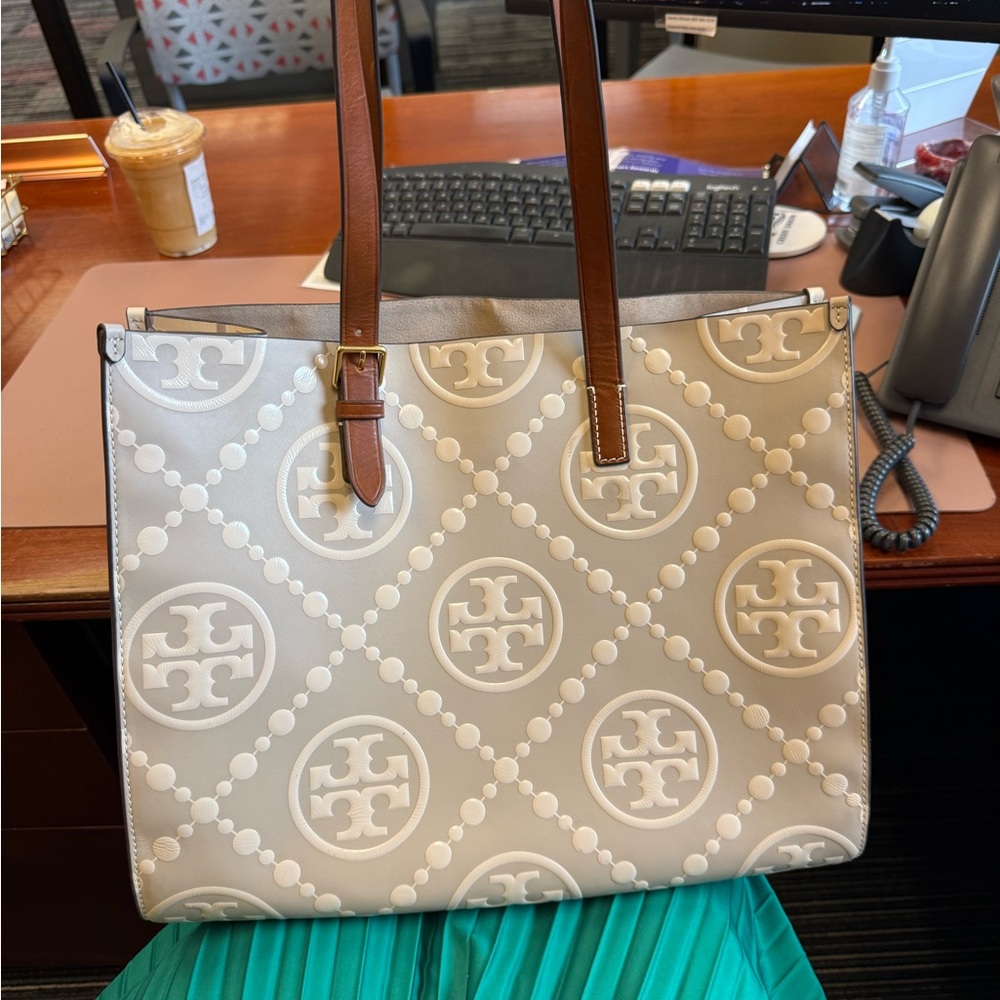 Tory Burch Cream and Brown Women's Tote Bag